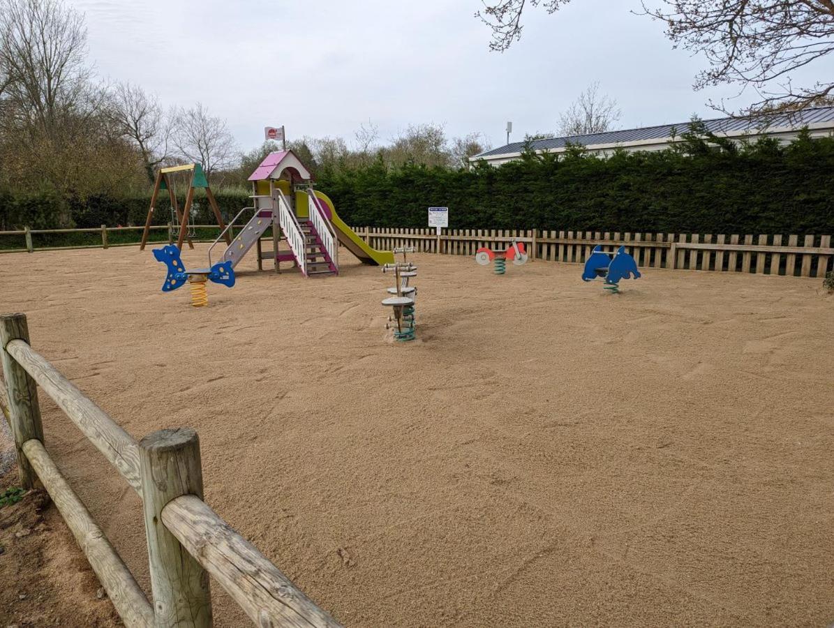 Camping De Lanven Plomeur Exterior photo